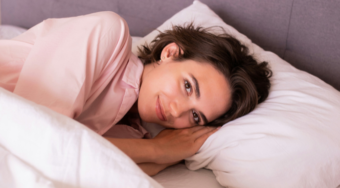 Dormir bien para rendir mejor: estrategias psicológicas para mejorar la calidad del sueño y el rendimiento laboral